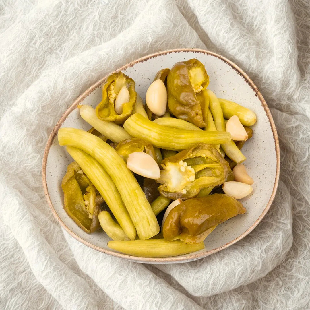 Acur Acı Biber Karışık Turşu – Gaziantep Usulü Çıtır & Acılı | Ali Fermante 5 Litre Pet Kavanoz